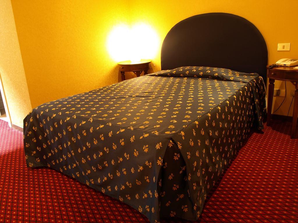 Hotel Firenze E Continentale La Spezia Bagian luar foto